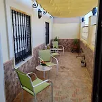 住宿加早餐酒店 La Casa De Marife, A 15