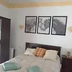 La Casa De Marife, A 15