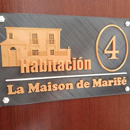 La Casa De Marife, A 15
